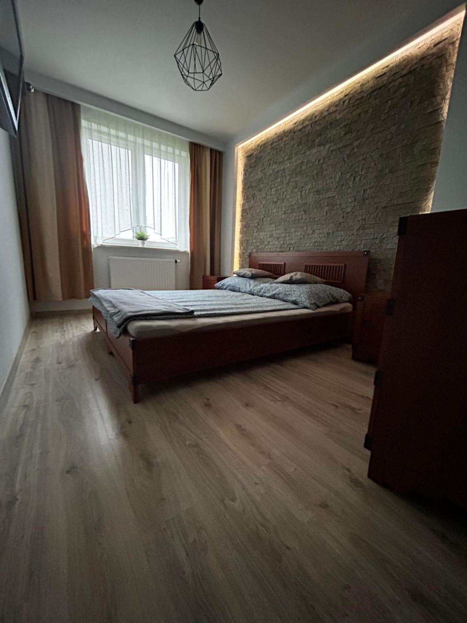 M&M Apartament Glogera Krasków Eksteriør bilde